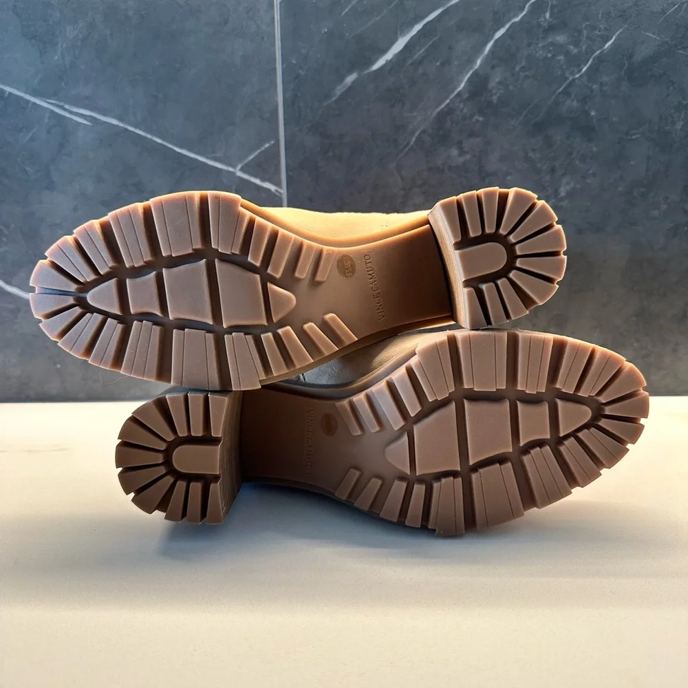 NWT Vince Camuto Denniel Tan Ankle Boots